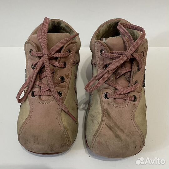 Ботинки демисезонные для девочки 26 размер