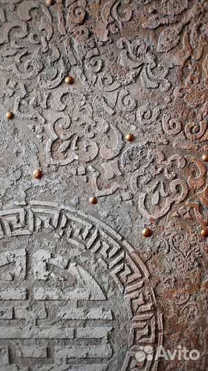 Настенное панно в национальном стиле