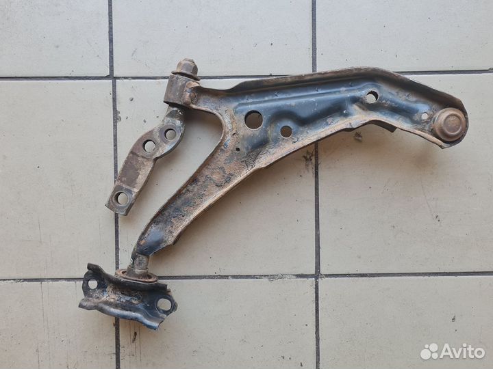 Рычаг передний nissan primera P11