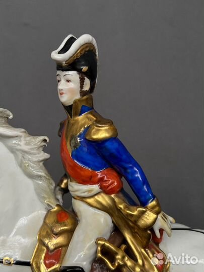 Статуэтки. Антиквариат Европа