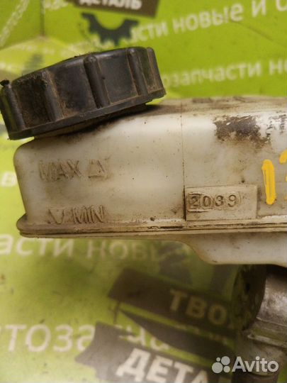 Главный тормозной цилиндр Ford Focus 2 1.8 qqdb