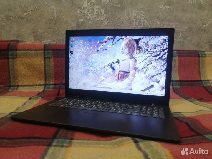 Lenovo. I3/8gb/GTX 940mx 2gb/ssd