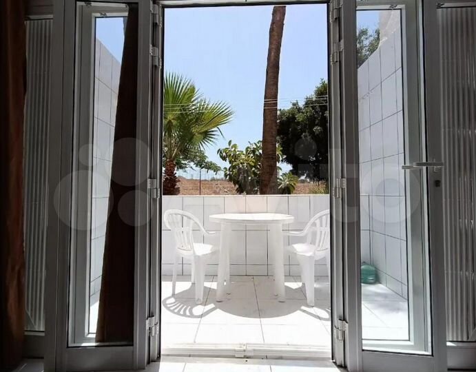 Апартаменты-студия, 28 м², 1/4 эт.