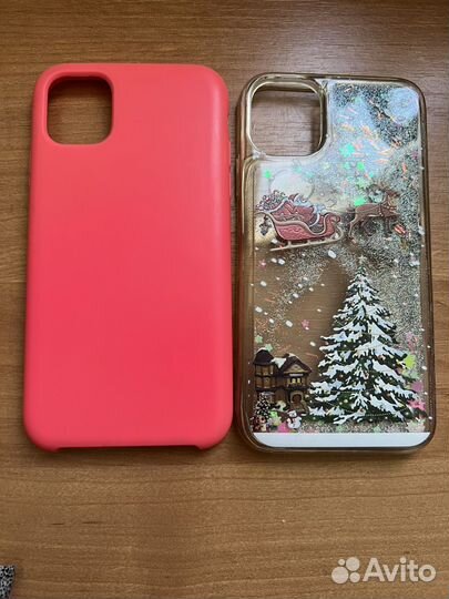 Чехлы на iPhone 11