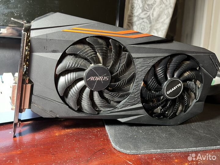 Gigabyte Aorus RX 580 8gb