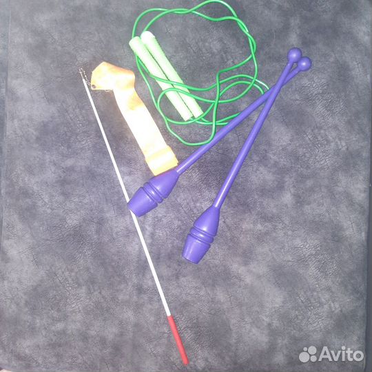 Обруч, лента, булавы