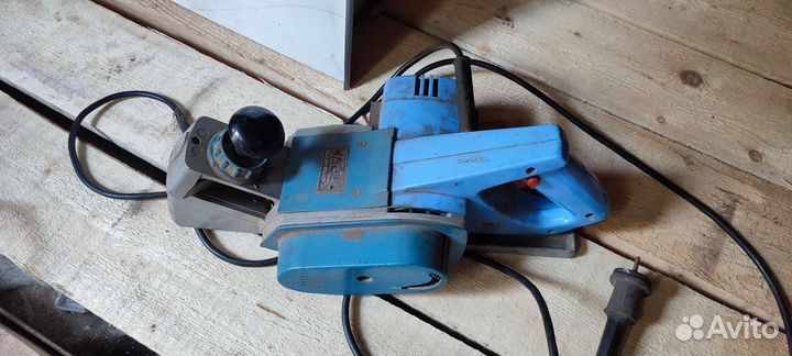 Электрорубанок иэ-5701а