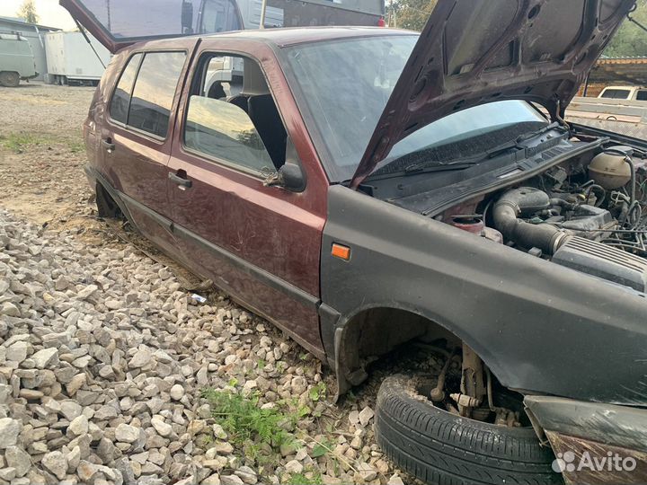 Запчасть Volkswagen golf 3