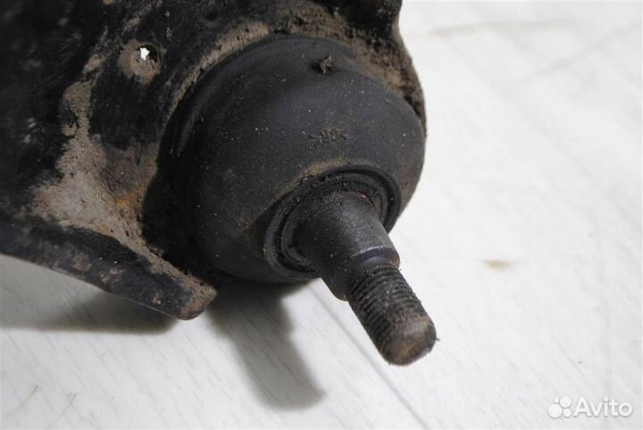 Рычаг передний нижний правый Hyundai Getz