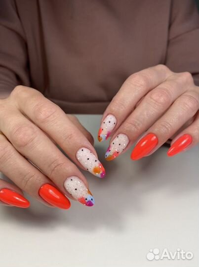 Мастер маникюра и педикюра