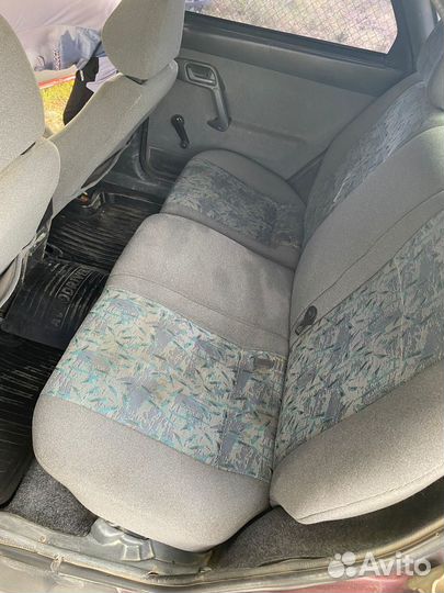 ВАЗ 2112 1.6 МТ, 2004, 220 000 км