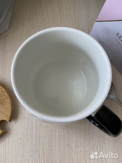 Подарочный набор в коробке: чашка, ложка, крышка