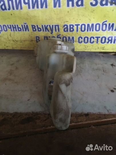 Бачок омывателя LADA 2110