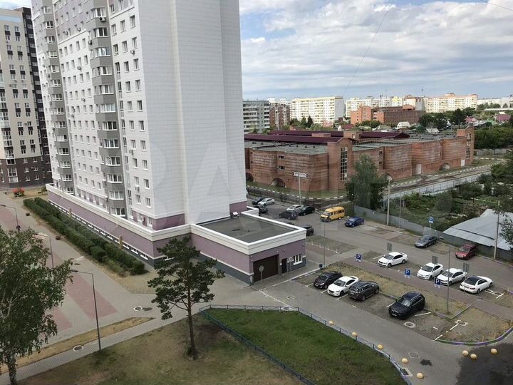 3-к. квартира, 92,5 м², 7/17 эт.