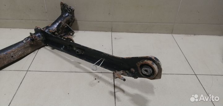 Балка задняя 100 C4 1991-1994