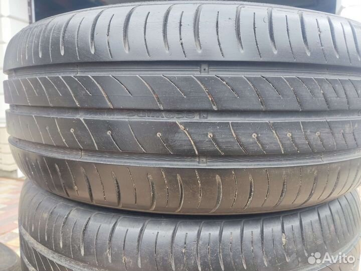Kumho Ecowing ES01 KH27 205/55 R16