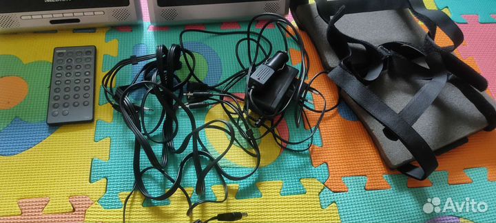 Мониторы на подголовник Medion MD81210