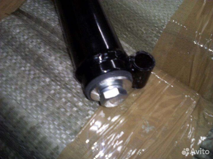 Доводчик дверной