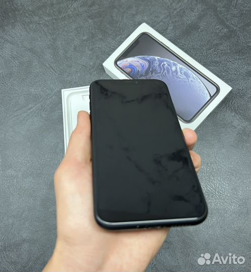 Телефон iPhone xr 64gb