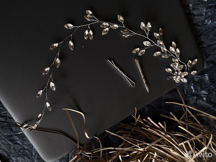 Свадебная диадема для волос