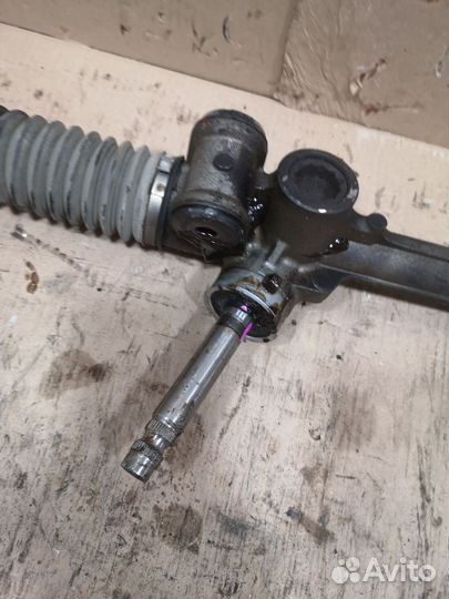 Рулевая рейка Toyota Ractis NCP120