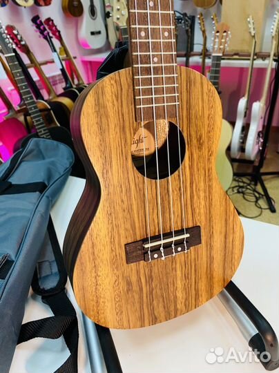 Укулеле Flight Концерт (+Чехол)