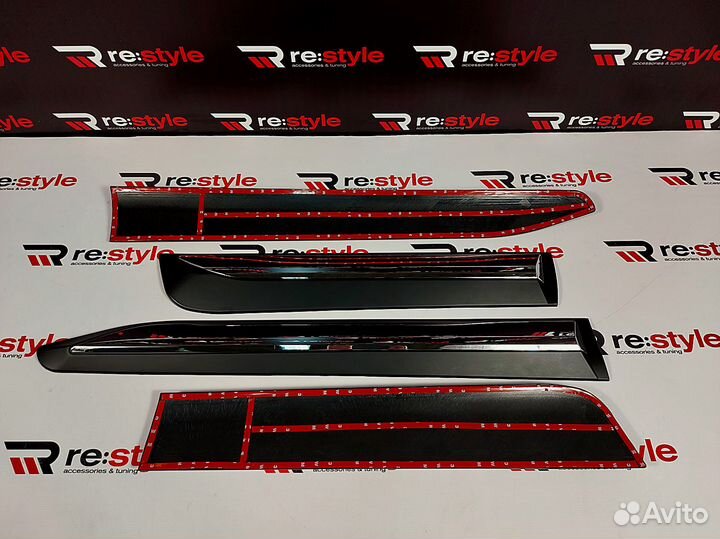 Молдинги дверей Hilux Pick Up с15г Под покраску