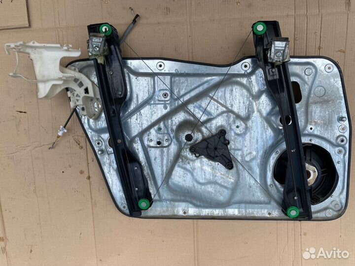 Стеклоподъемник Volkswagen Tiguan 1