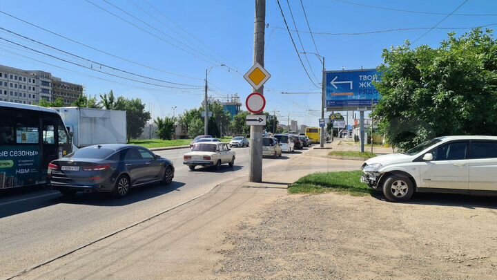 Аренда Цветочный магазин 80 м²