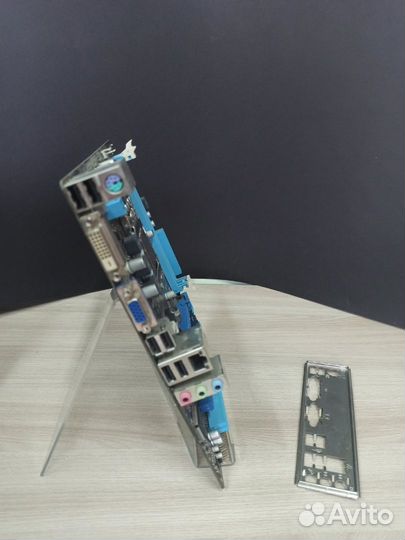 Материнская плата Asus 1155