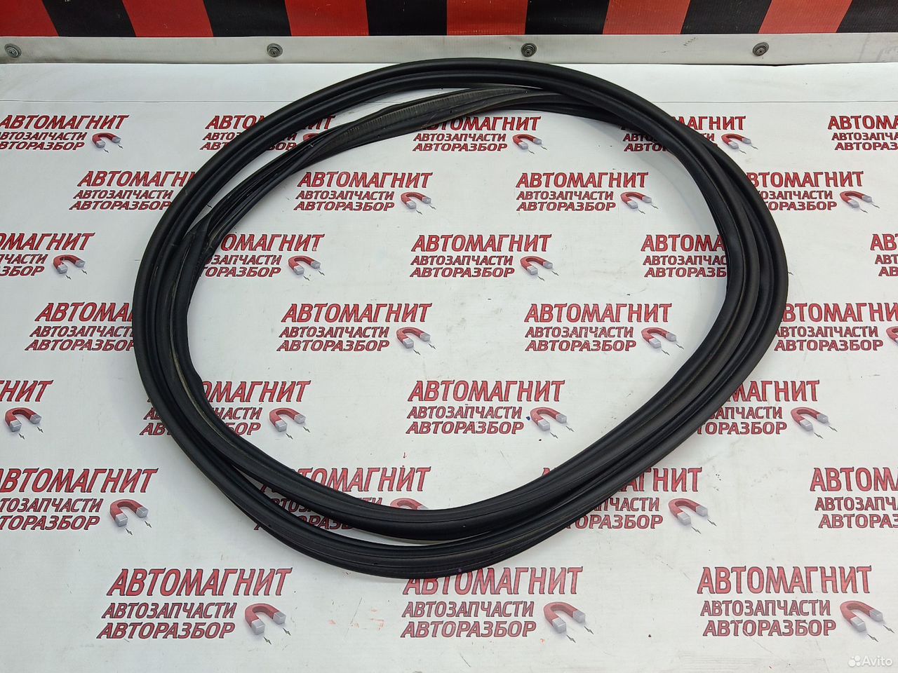 Уплотнитель крышки багажника Omoda C5