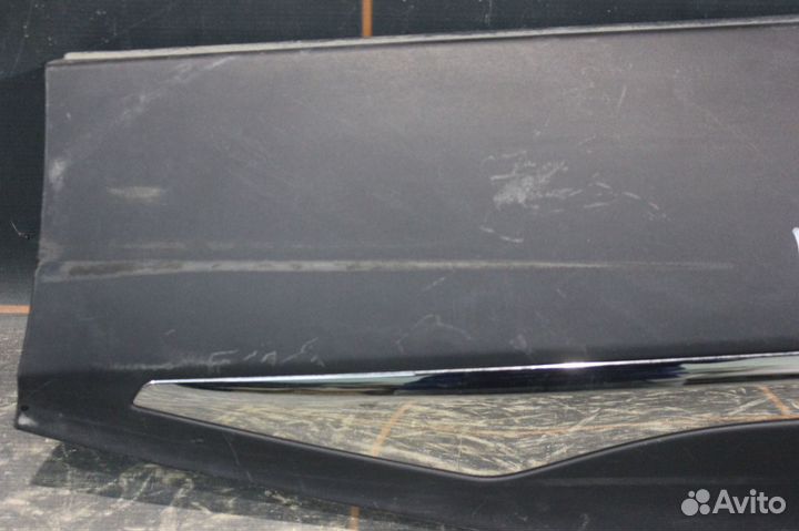 Накладка двери задней левой - Renault Kaptur