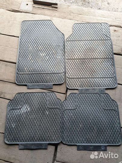 Коврики универсальные