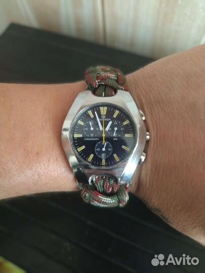 Часы denich desing