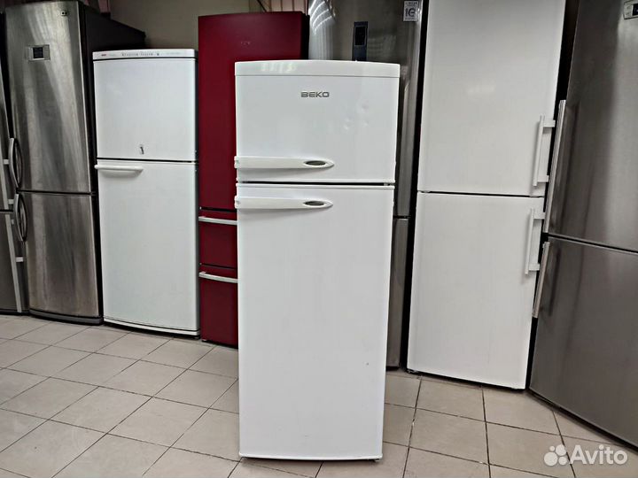 Холодильник (ширина 55см) бу