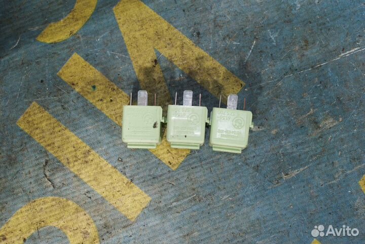 Реле салатовое BMW X5 E53