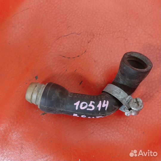 Мерседес 124,126,129 патрубок вентиляции