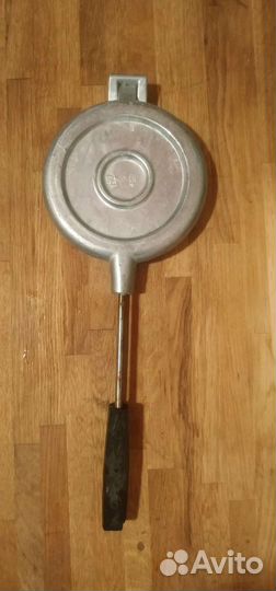 Вафльница орешница СССР