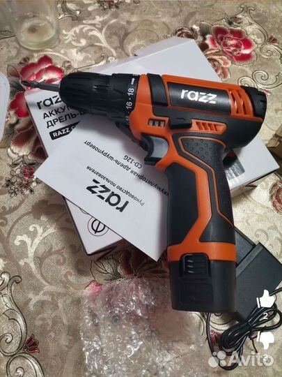 Аккумуляторный шуруповерт