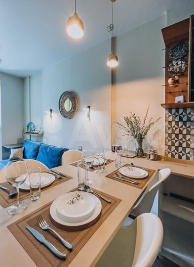 2-к. квартира, 40 м², 1/6 эт.