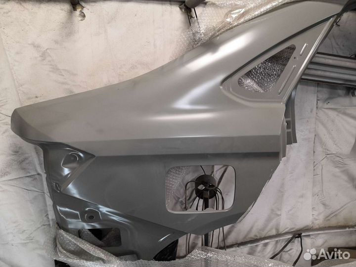 Бок бочина на Весту, заднее крыло