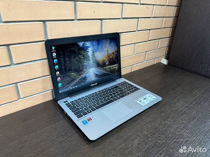 Ноутбук Asus/SSD/8Гб/2видеокарты-2Гб/i3-4