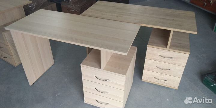Стол компьютерный, письменный, школьный, рабочий