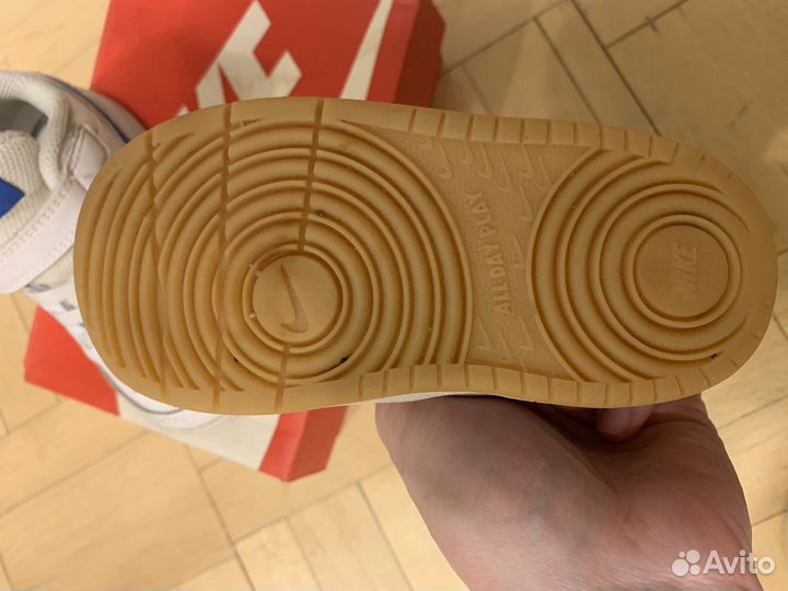 Кроссовки детские Nike