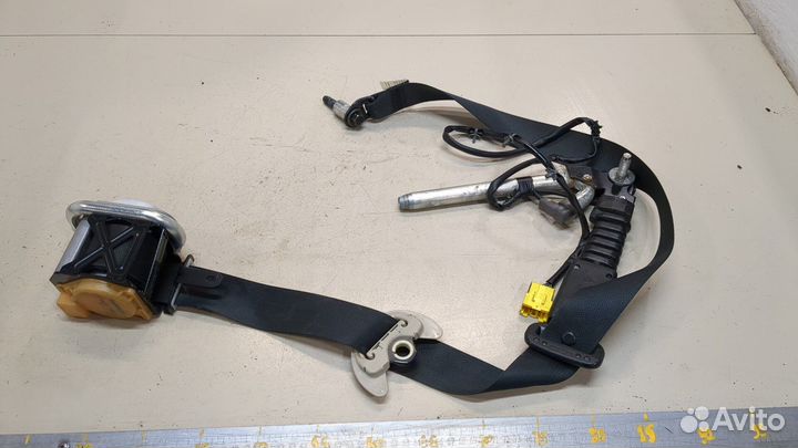 Ремень безопасности левый передний Infiniti QX56