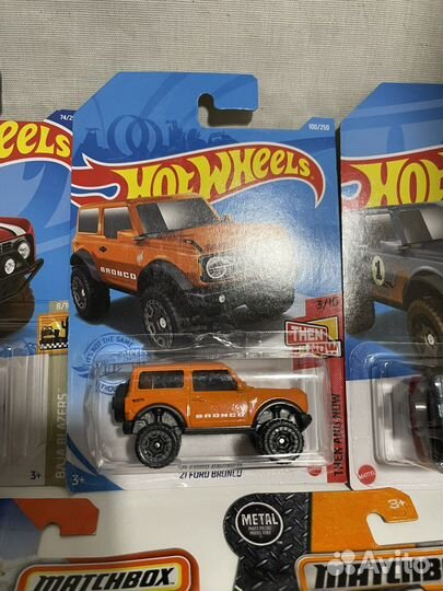 Hot Wheels Ford Bronco / Pickup сет 5 шт