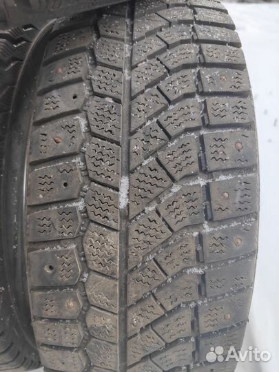 Viatti Brina Nordico V-522 185/60 R15 84T