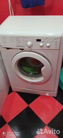 Стиральная машина indesit на запчасти