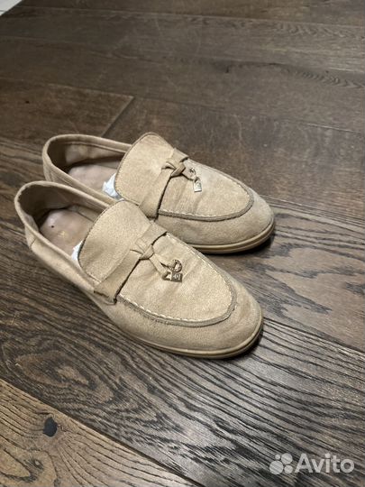 Лоферы женские 40