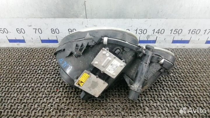 Фара правая Mercedes-Benz E-Class